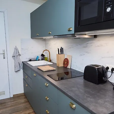 Guesthouse With 3 Apartments, Just Outside Berlin, Near To Tesla Burig Exterior photo
