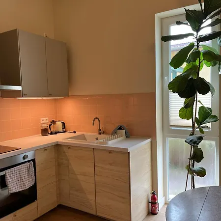 Guesthouse With 3 Apartments, Just Outside Berlin, Near To Tesla Burig Exterior photo