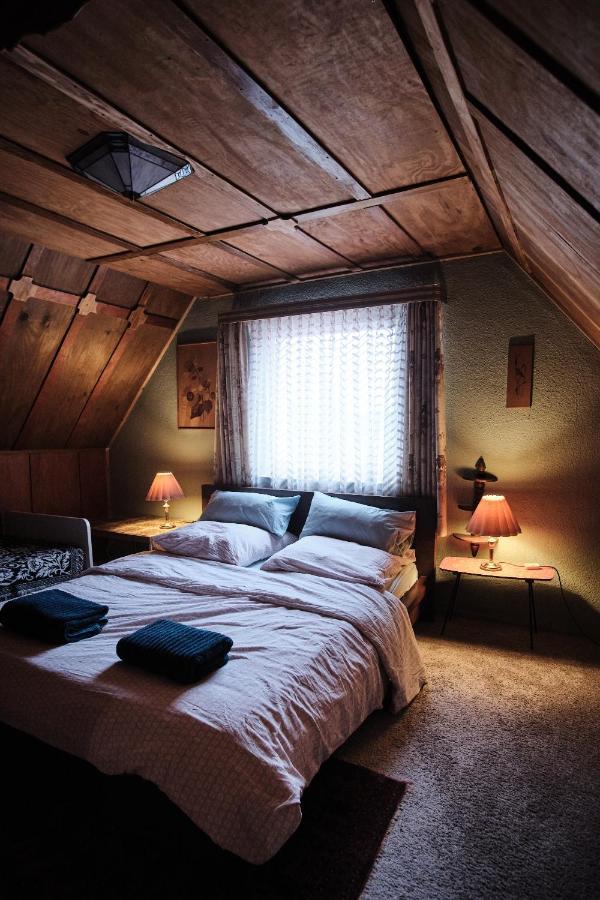 With 3 Apartments, Just Outside Berlin, Near To Tesla