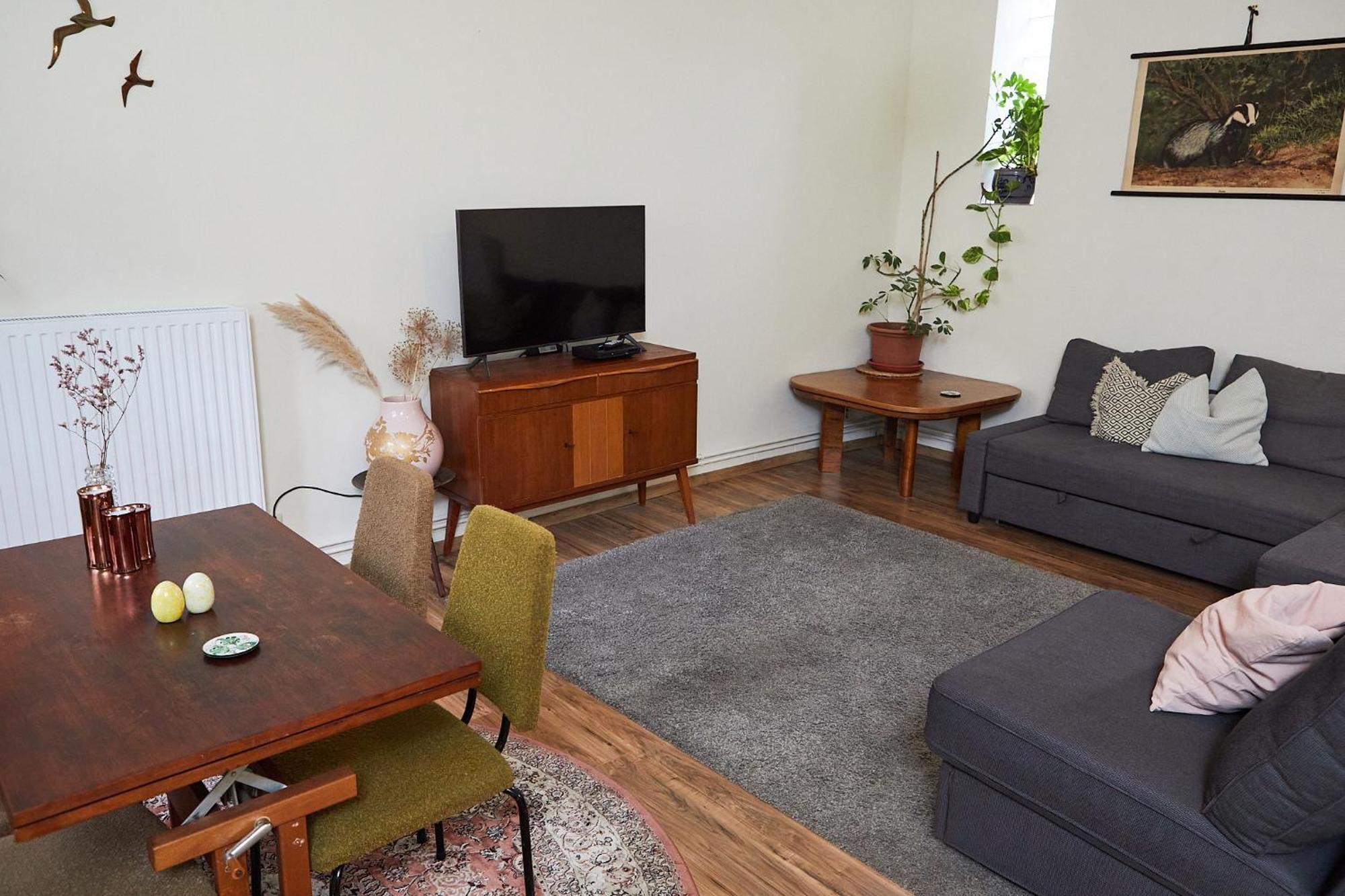 Apartment With 3 Apartments, Just Outside Berlin, Near To Tesla *