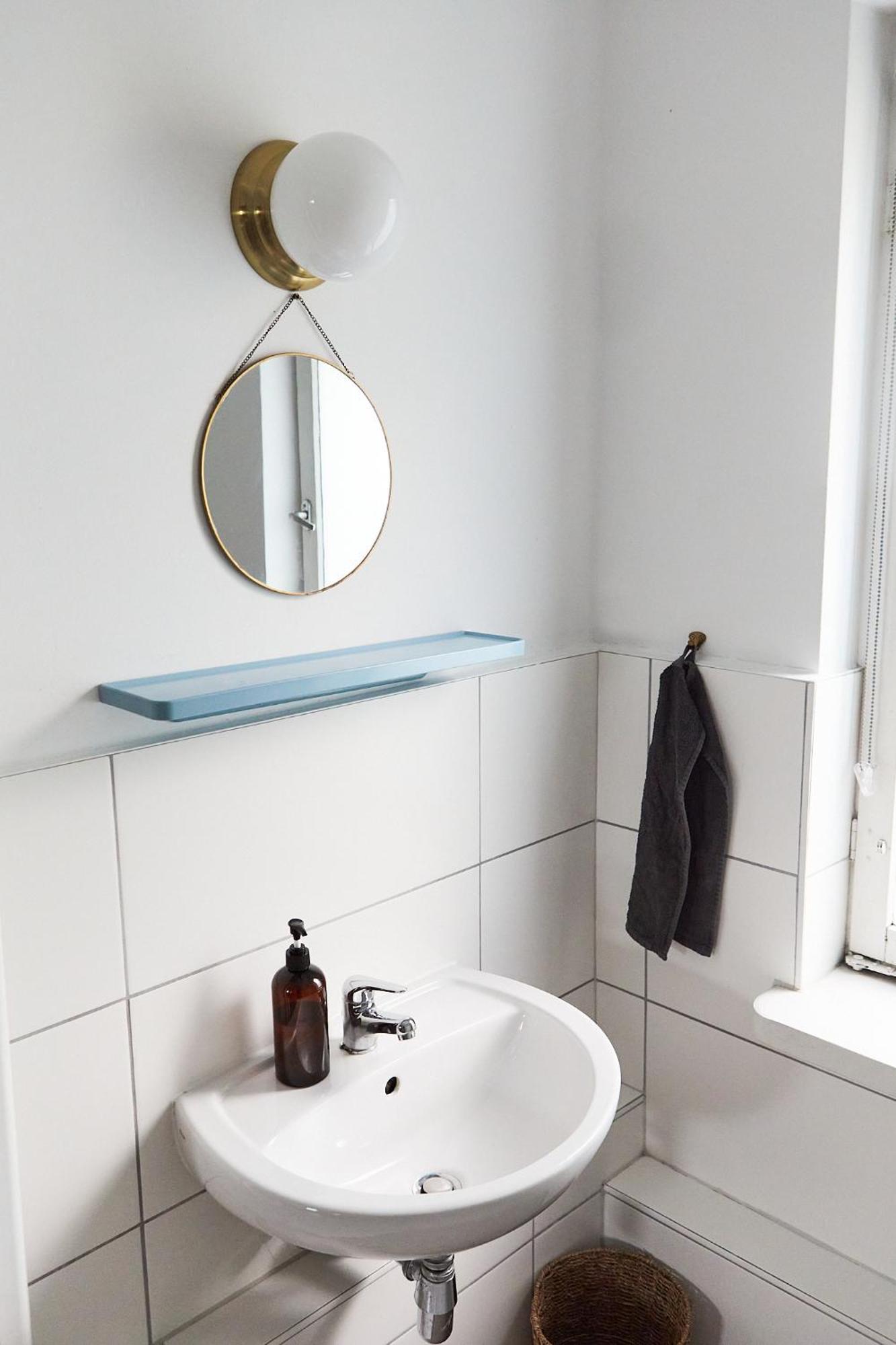 With 3 Apartments, Just Outside Berlin, Near To Tesla *