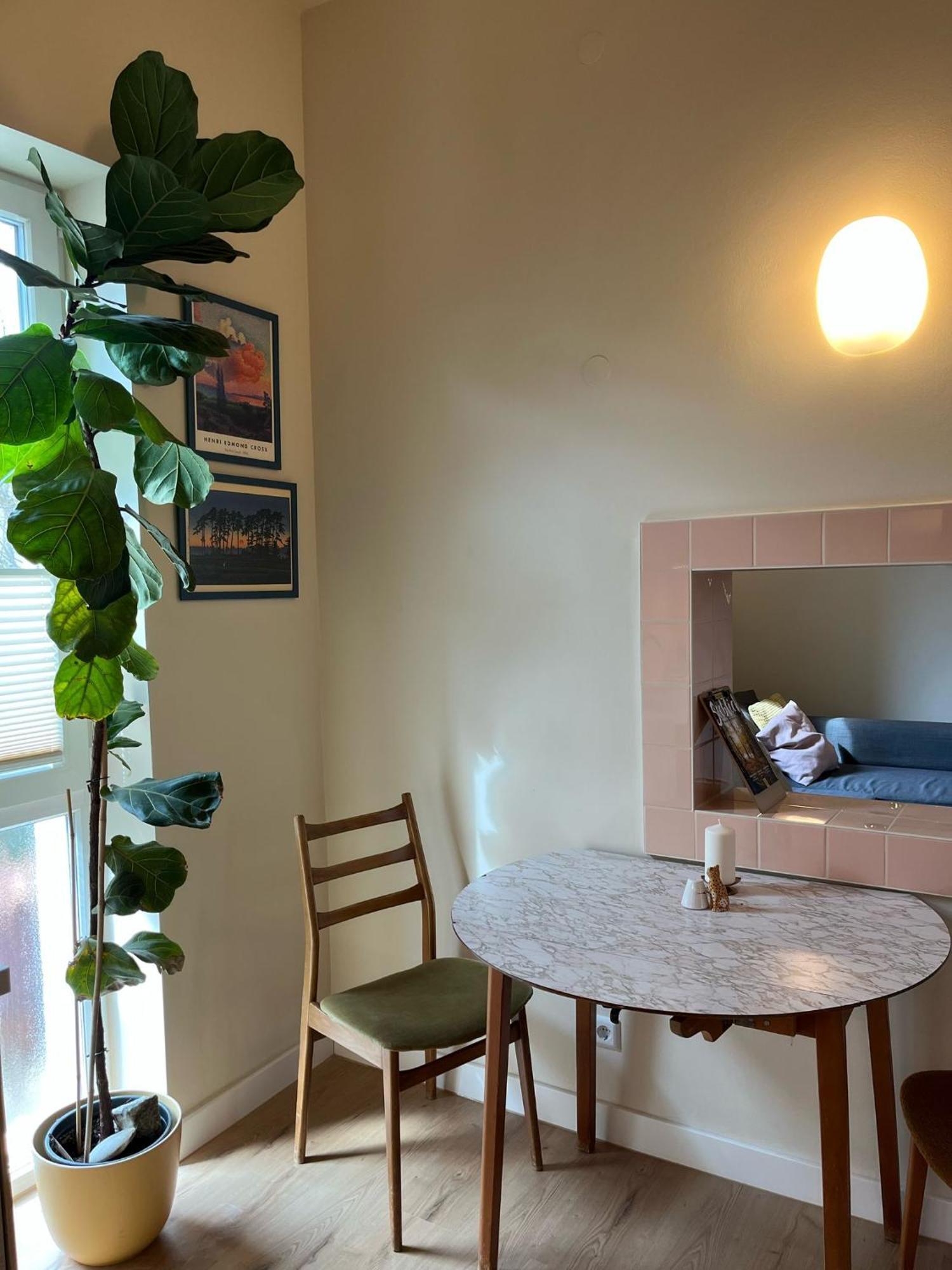 With 3 Apartments, Just Outside Berlin, Near To Tesla Burig